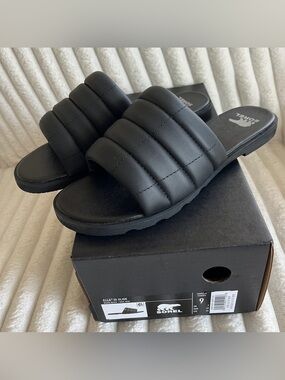 NIB Women’s Sorel Ella III Quilted Puff Slide Sandals in Black